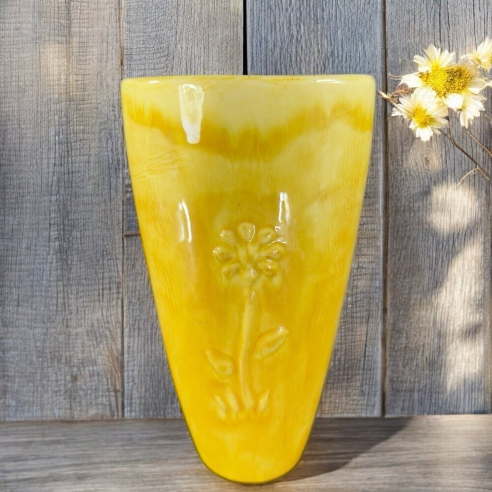 Antique‎ Tall Yellow Pottery Vase Embossed Flower USA Hand Made Vase Vessel VTG